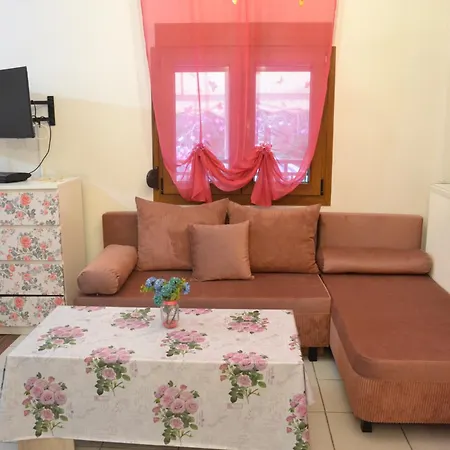 Oikia Samiotaki Emmanouil سارتي