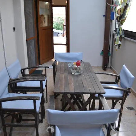 شقة Oikia Samiotaki Emmanouil *