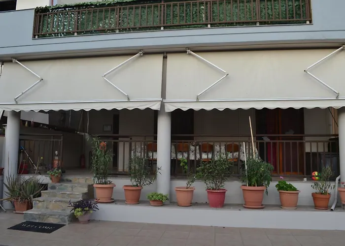 公寓 Oikia Samiotaki Emmanouil